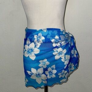 VTG Y2K swim sarong wrap cover Hawaiian floral print blue white flower sheer tie